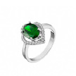 Аккуратное кольцо из серебра с  крупным зеленым фианитом
